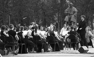 Концерт для площади с оркестром